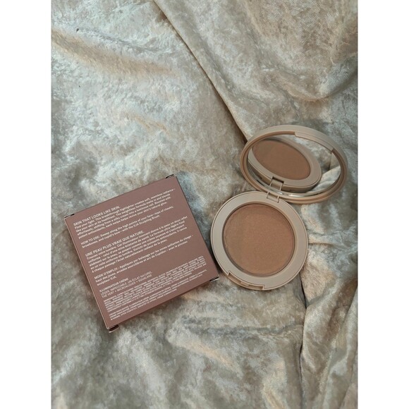 Ilia highlighter glint 7.8g - Picture 3 of 4